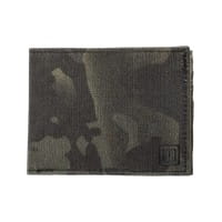 Tracker Bi-fold 2.0 MultiCam Black