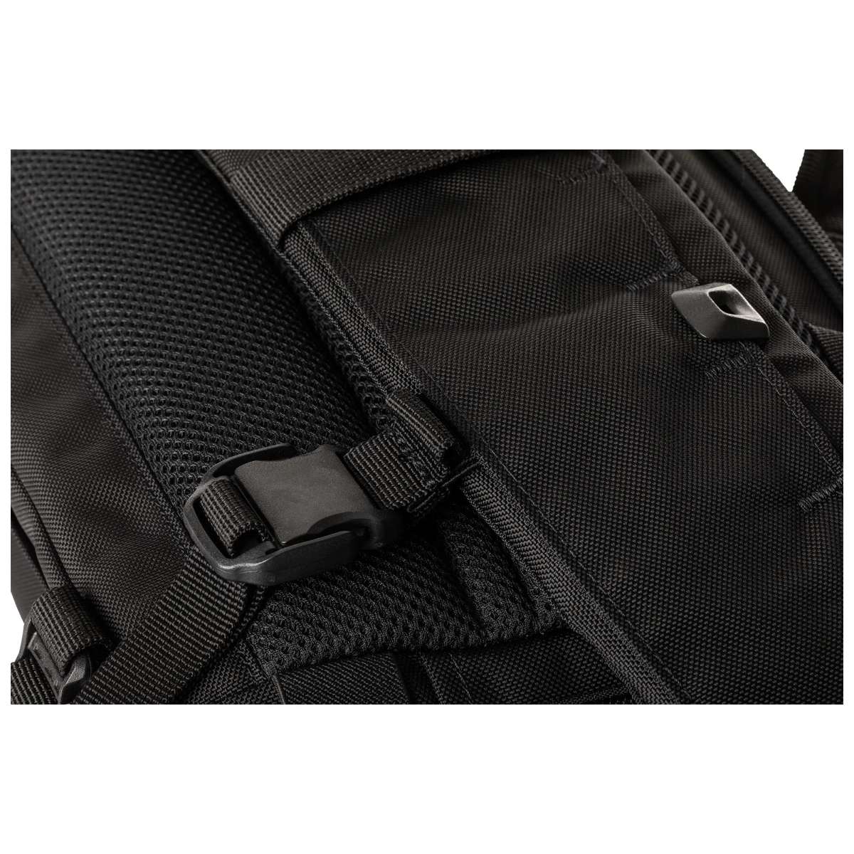 Uo crossbody 2.0 sling bag 2025
